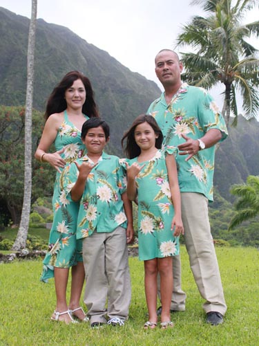 matching hawaiian dresses