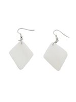 White Cabebe Diamond Shape Earrings