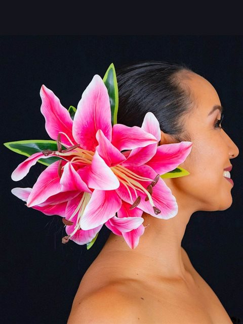 ピンクの葉模様ヘアクリップ スパイダーリリー ヘアクリップ 約15cm [ホットピンク