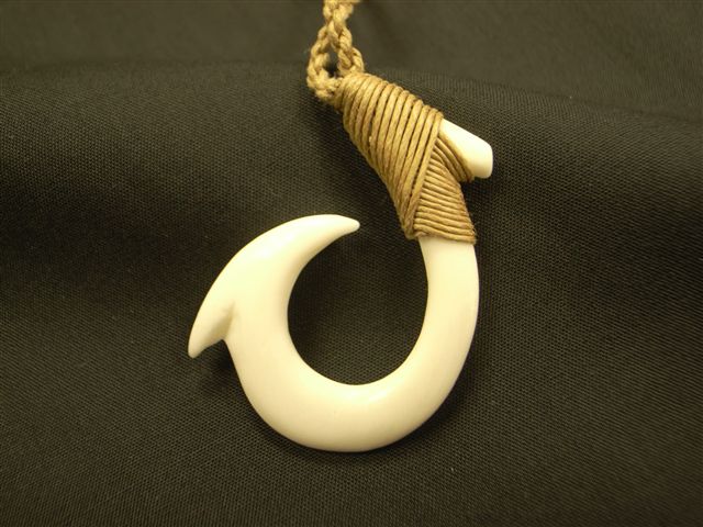 Hawaiian Maori Bone Fish Hook Necklace Small